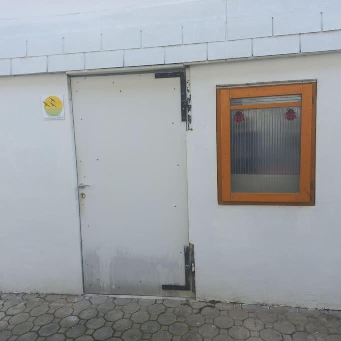 Ferienhaus In Historischer Hofgasse Mörbisch am See Exterior foto